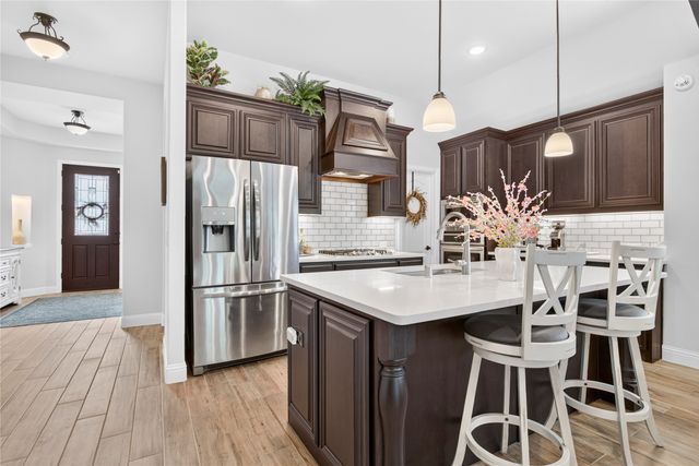 628 Lake Cove Drive, Little Elm, TX 75068