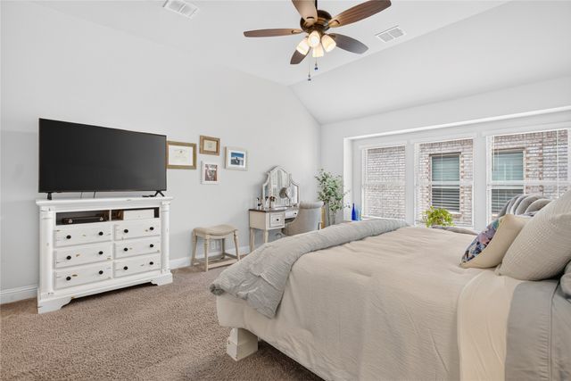 628 Lake Cove Drive, Little Elm, TX 75068