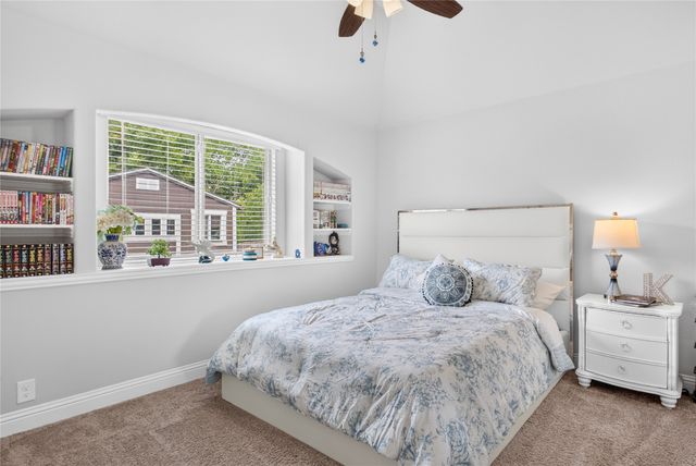 628 Lake Cove Drive, Little Elm, TX 75068
