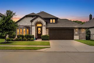 628 Lake Cove Drive, Little Elm, TX 75068