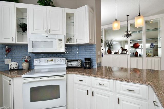 28983 Vermillion LN, Bonita Springs, FL 34135