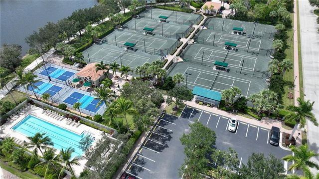 28983 Vermillion LN, Bonita Springs, FL 34135