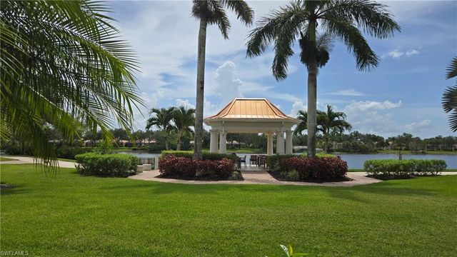 28983 Vermillion LN, Bonita Springs, FL 34135
