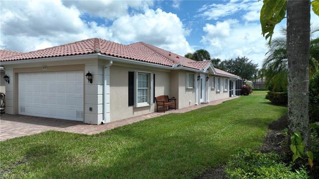 28983 Vermillion LN, Bonita Springs, FL 34135