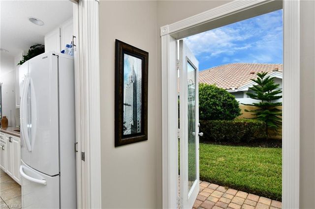 28983 Vermillion LN, Bonita Springs, FL 34135