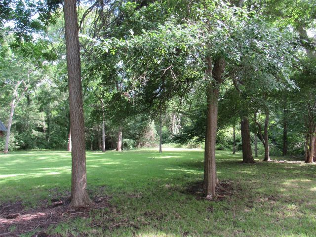 9491 Rocky Road, Bellville, TX 77418