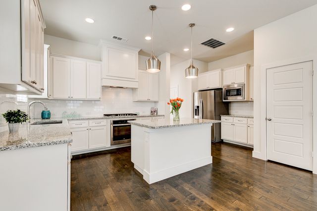 2816 Merrimac Street, Fort Worth, TX 76107