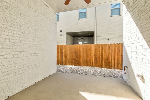 2816 Merrimac Street, Fort Worth, TX 76107