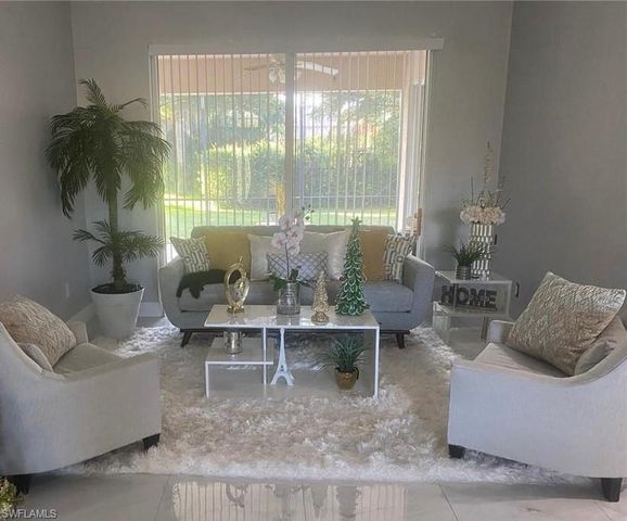 9561 Blue Stone CIR, Fort Myers, FL 33913