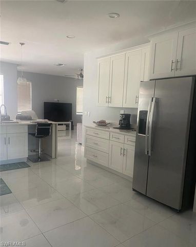 9561 Blue Stone CIR, Fort Myers, FL 33913