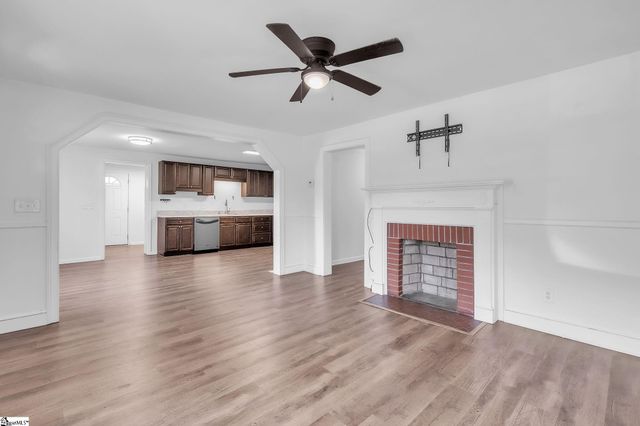 400 Fowler Road, Simpsonville, SC 29681