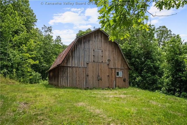 4820 Washington Street W, Charleston, WV 25312