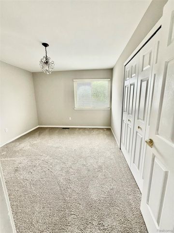 28948 Pinehurst Drive, Chesterfield Township, MI 48051