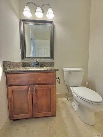 28948 Pinehurst Drive, Chesterfield Township, MI 48051