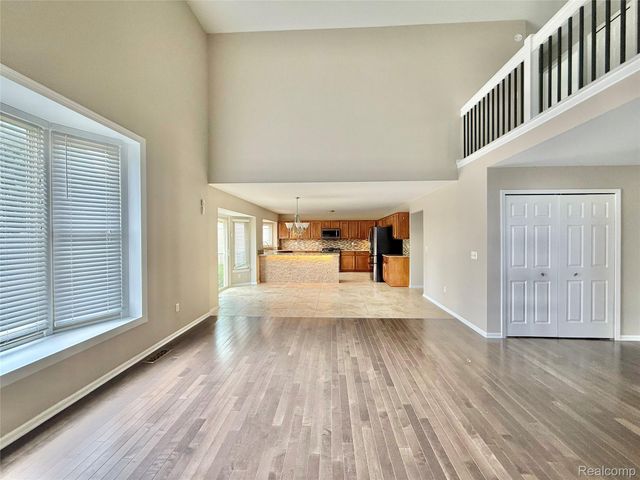 28948 Pinehurst Drive, Chesterfield Township, MI 48051