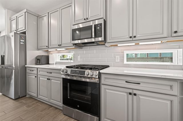 21219 Fiery Skipper Drive, Cypress, TX 77433