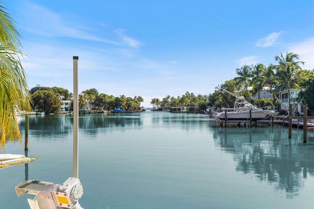 201 Harbor Drive, Plantation Key, FL 33036