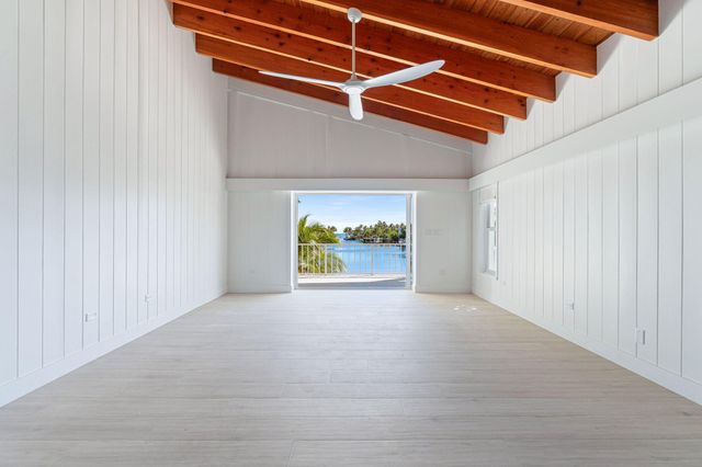 201 Harbor Drive, Plantation Key, FL 33036