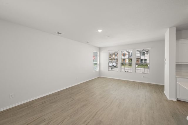 4508 Avion Drive, Sanger, TX 76266