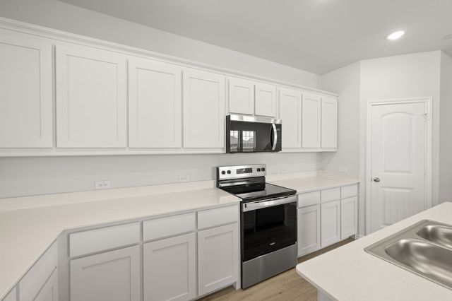4508 Avion Drive, Sanger, TX 76266