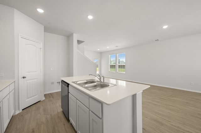 4508 Avion Drive, Sanger, TX 76266