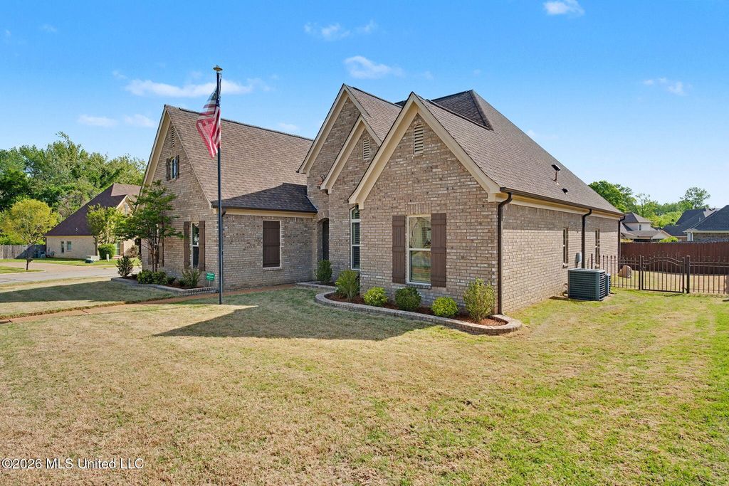 6826 Monica Lane, Olive Branch, MS 38654 — photo 2