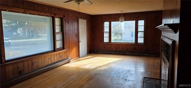 4610 Christian Drive, Clarence, NY 14031