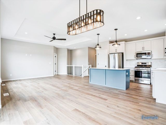 1280 Sand Prairie Drive, Iowa City, IA 52240