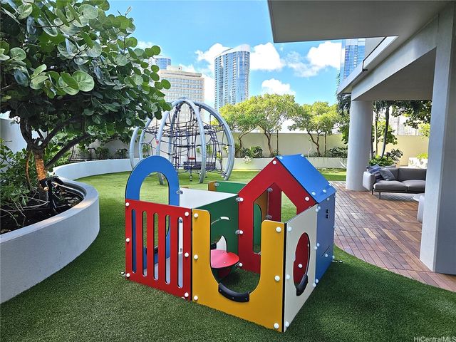 1388 Kapiolani Boulevard 2004, Honolulu, HI 96814