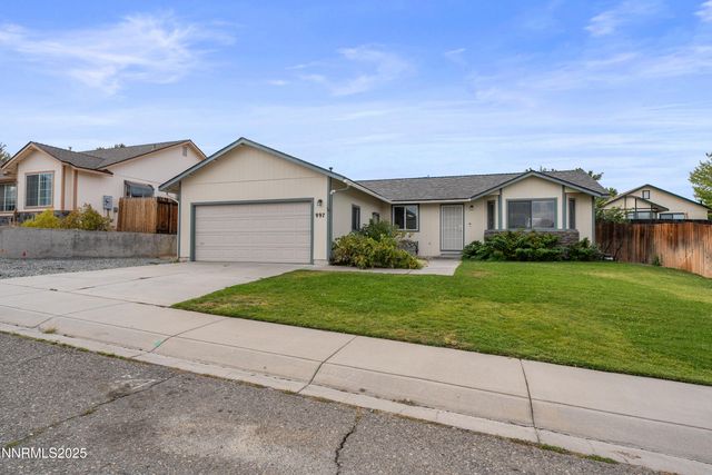 997 Ridgeview Drive, Carson City, NV 89705