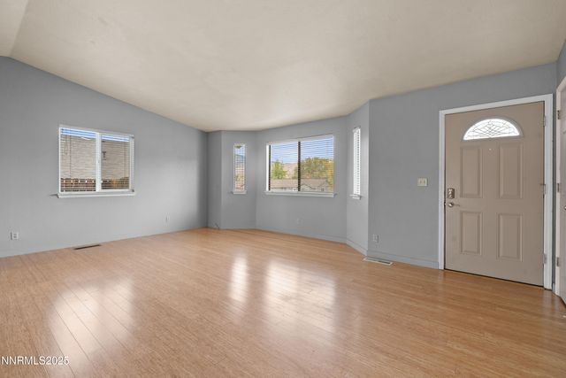 997 Ridgeview Drive, Carson City, NV 89705