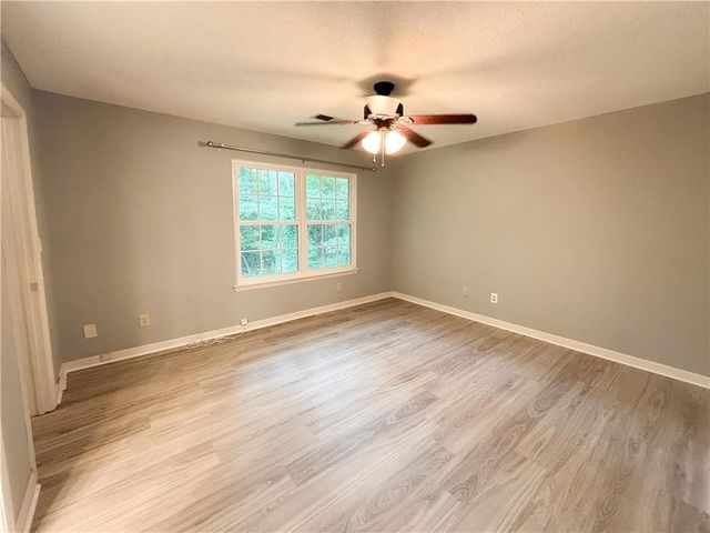 383 Leisure Court SW, Marietta, GA 30064