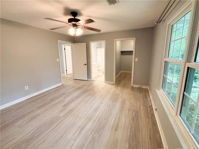 383 Leisure Court SW, Marietta, GA 30064