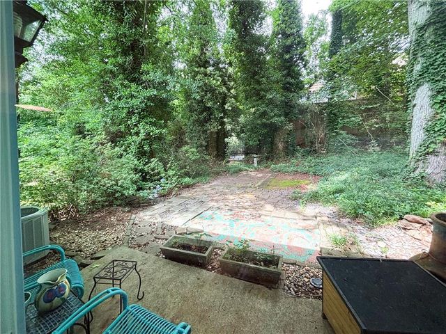 383 Leisure Court SW, Marietta, GA 30064