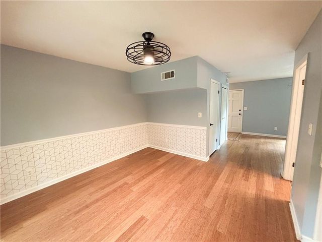 383 Leisure Court SW, Marietta, GA 30064