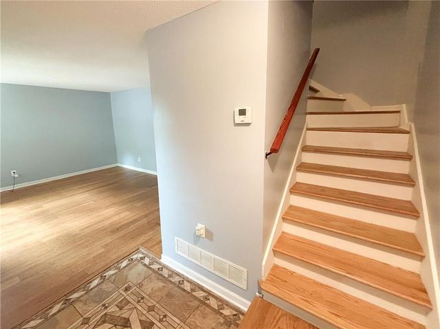 383 Leisure Court SW, Marietta, GA 30064