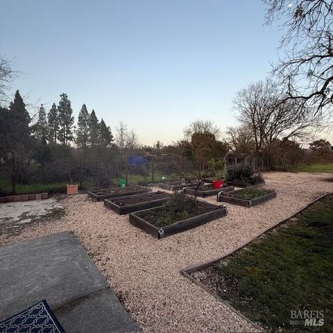 20564 Broadway, Sonoma, CA 95476