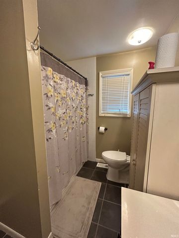 203 N Prettyman Street, Knox, IN 46534