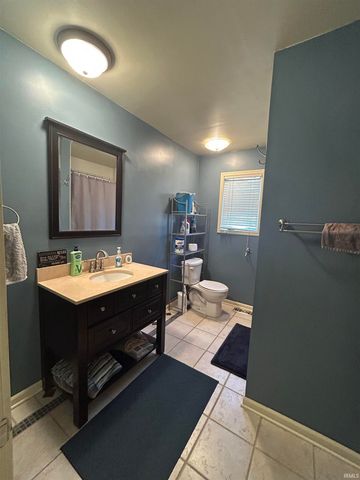 203 N Prettyman Street, Knox, IN 46534
