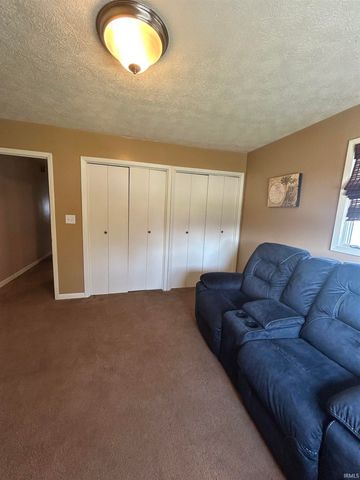 203 N Prettyman Street, Knox, IN 46534