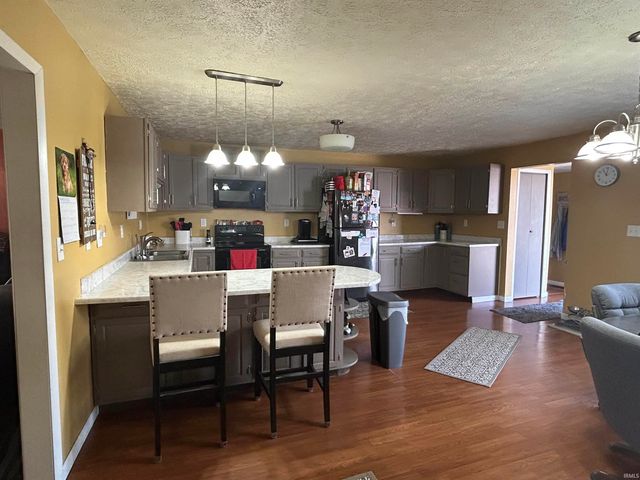 203 N Prettyman Street, Knox, IN 46534