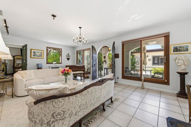 281 Granada Road, West Palm Beach, FL 33401