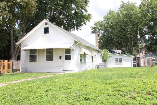 2611 Jefferson Avenue, Davenport, IA 52803