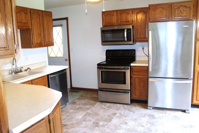 2611 Jefferson Avenue, Davenport, IA 52803