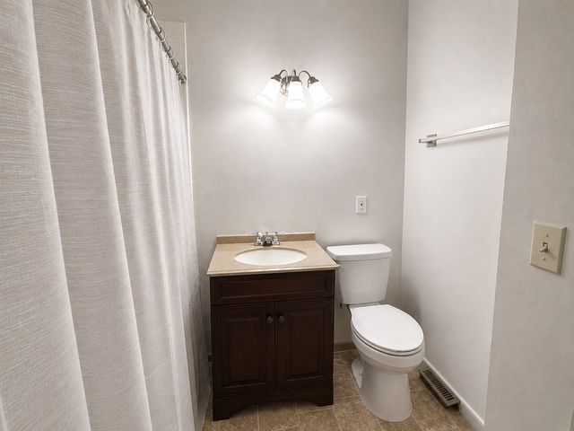 2611 Jefferson Avenue, Davenport, IA 52803