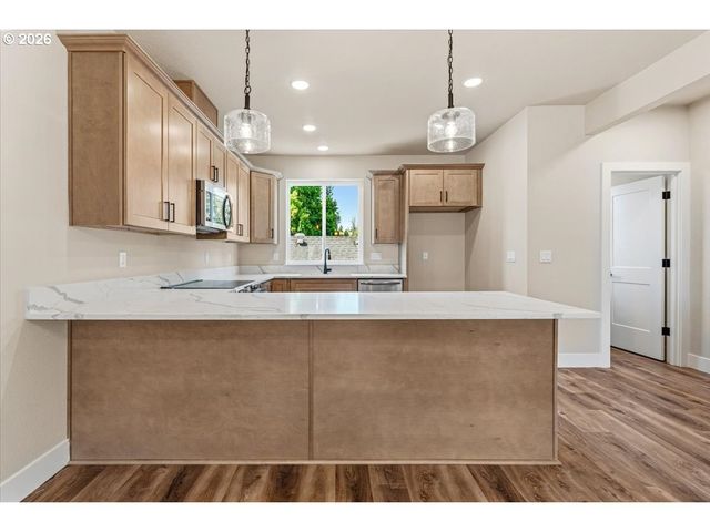 18694 Sw JUDITH Ln, Beaverton, OR 97003