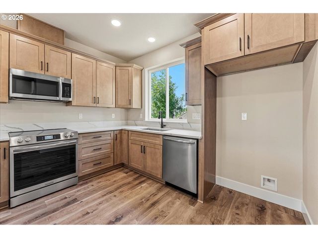18694 Sw JUDITH Ln, Beaverton, OR 97003