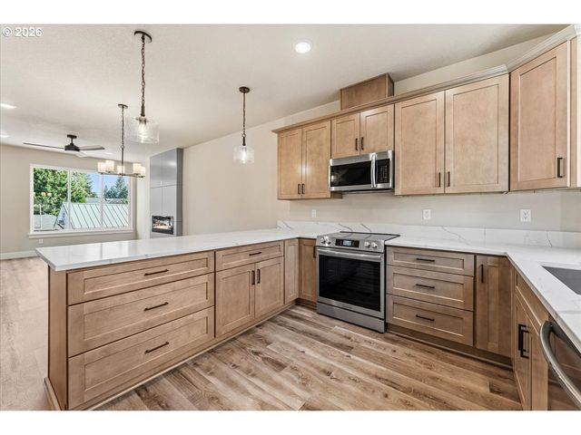 18694 Sw JUDITH Ln, Beaverton, OR 97003