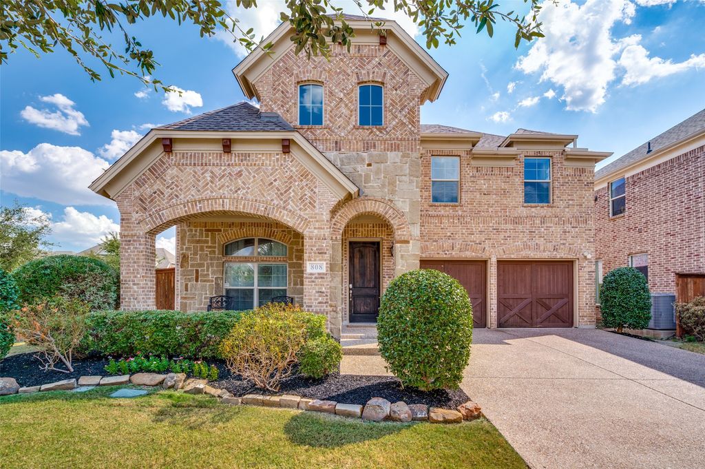 808 Nathanael Greene Court, Aubrey, TX 76227 — photo 2