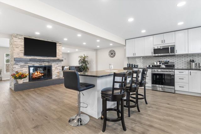 837 Carter STREET, Genoa City, WI 53128